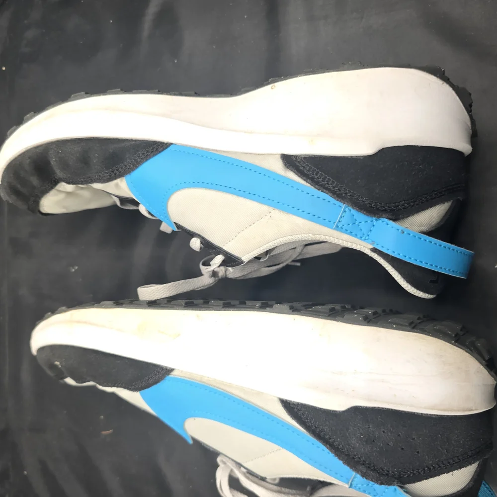 Nike step up